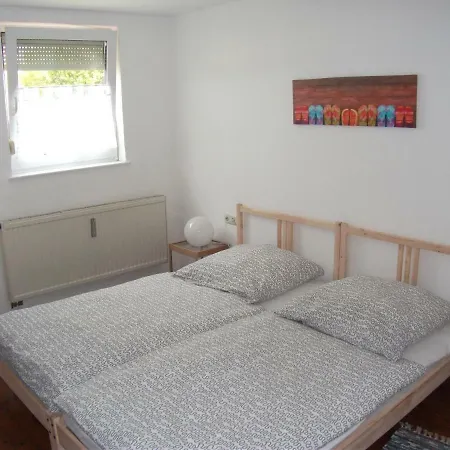 Apartmán Ferienwohnung-mina Burgau